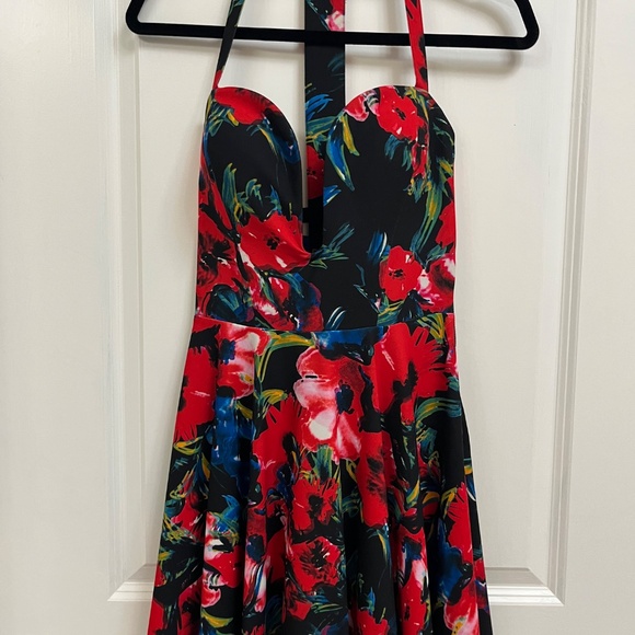 Bebe x Naven Red Floral Skater Dress with Cutout Back (Size 2) - Picture 12 of 12